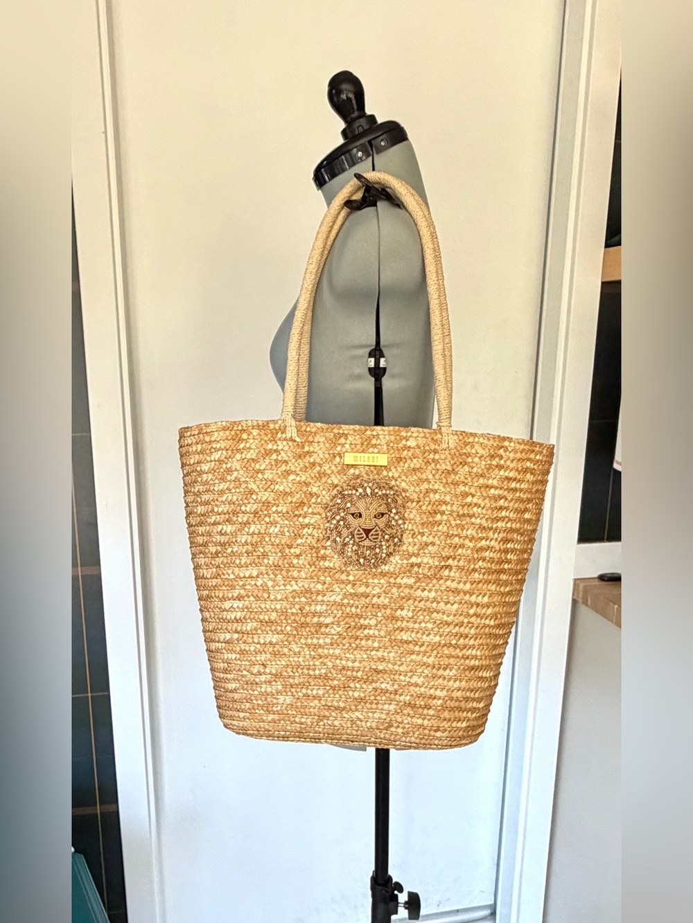 Milani Natural Straw Tote, Beaded Gold Lion Accent, Like New, 13x16 - Picture 2 of 12